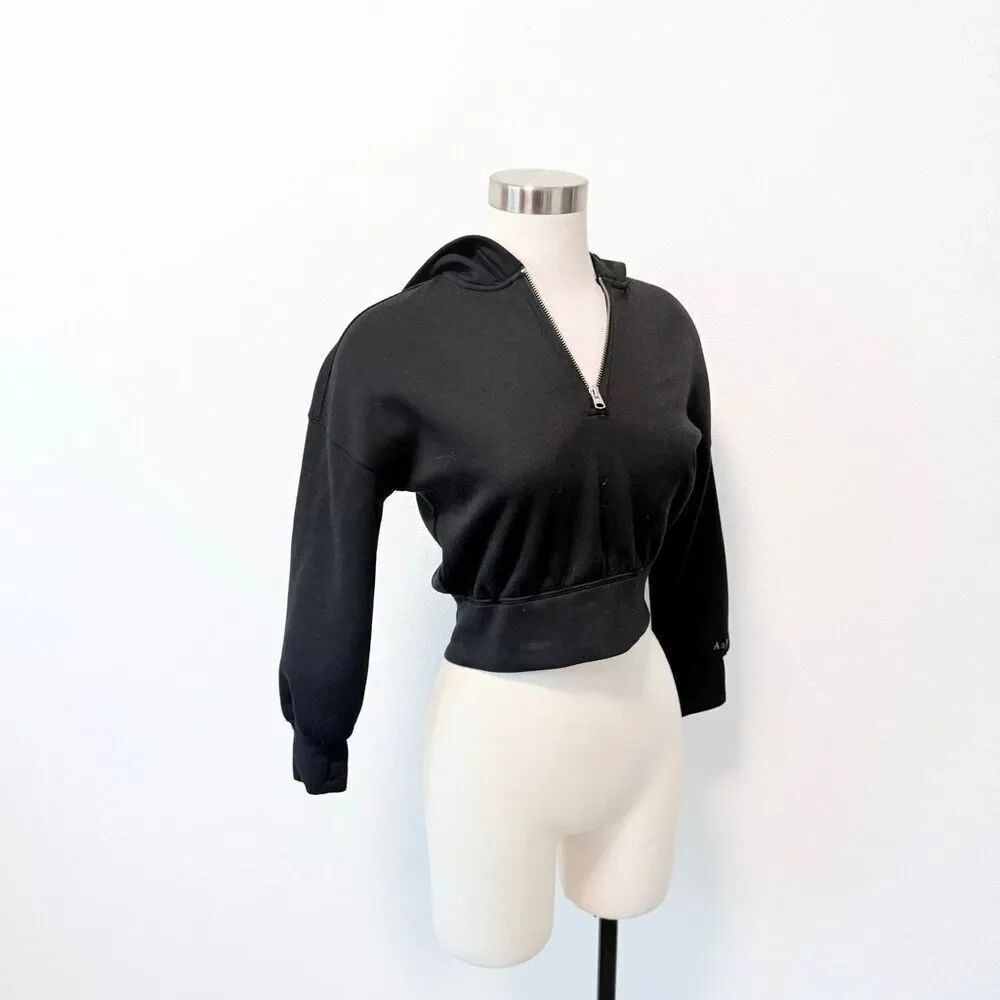 Abercrombie and Fitch cropped hooded sweatshirt, zipper pullover 9-10